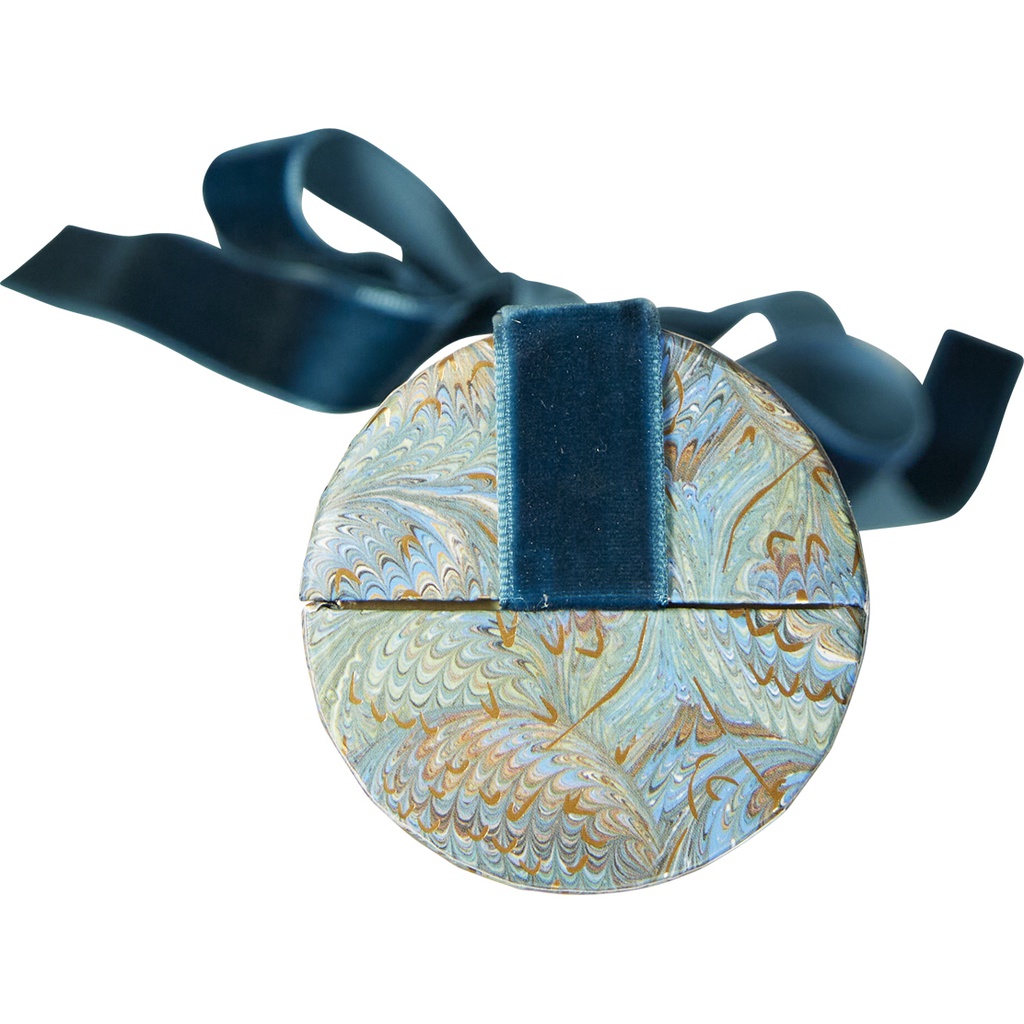 ROMANCE GOURMANDE round macaron box assortiment of 4