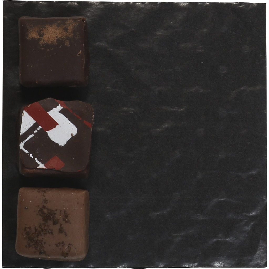CUSHION black 09